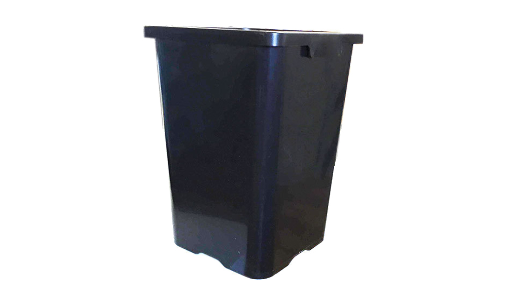 Square Plastic Pots